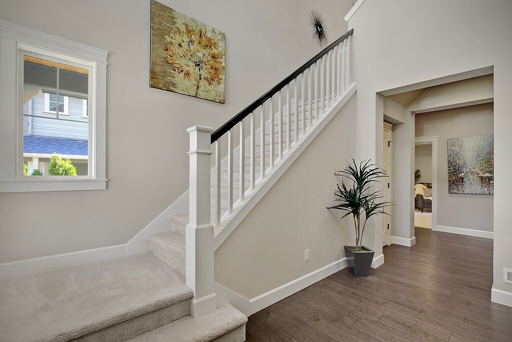 Property Photo: 23818 3rd 3 Dr SE WA 98021
