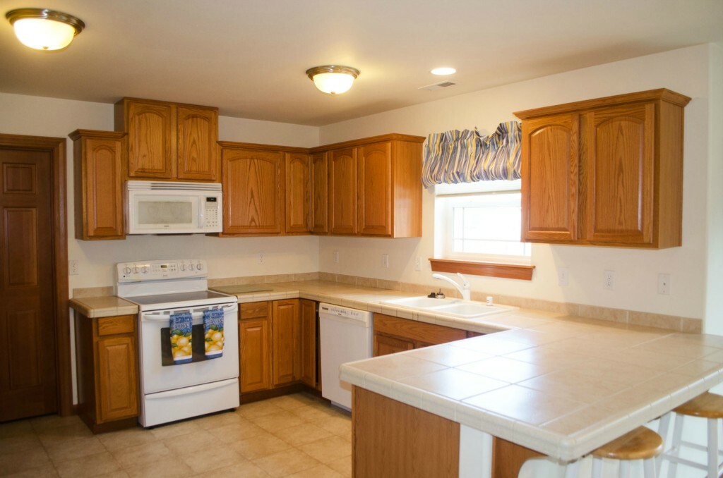 Property Photo: 409 SE Easy St WA 98576