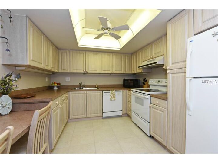 Property Photo: 2039 Gulf Of Mexico Drive G3-304 FL 34228