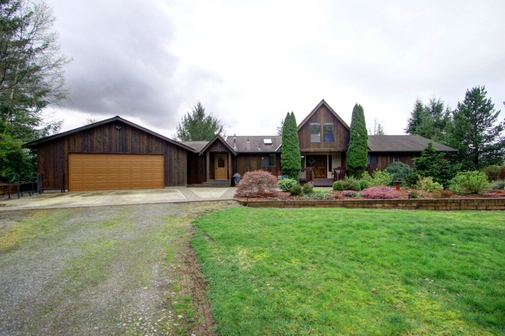 Property Photo: 5123 Park Ridge Place WA 98284