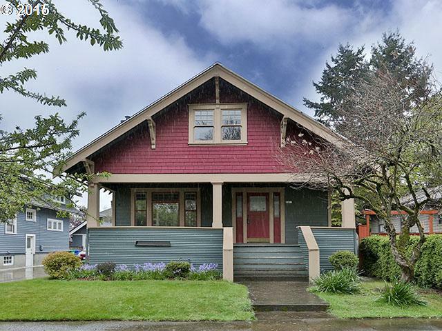 Property Photo:  2411 NE 48th Ave  OR 97213 