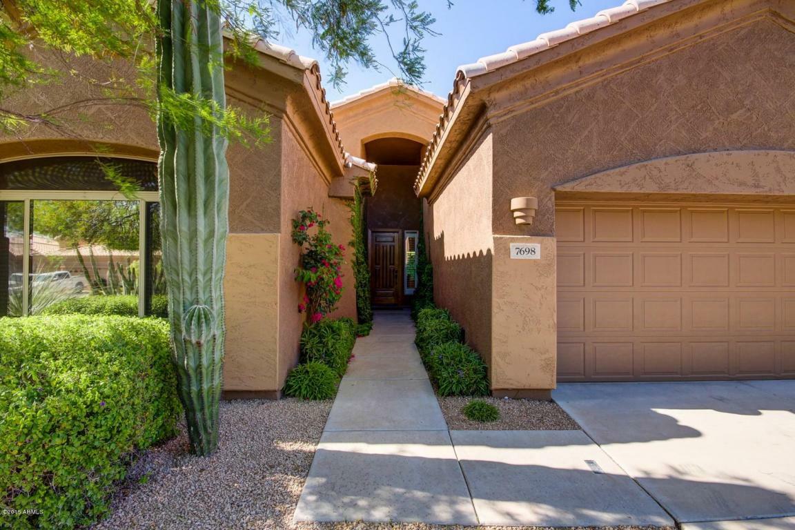 Property Photo:  7698 E Wingtip Way  AZ 85255 