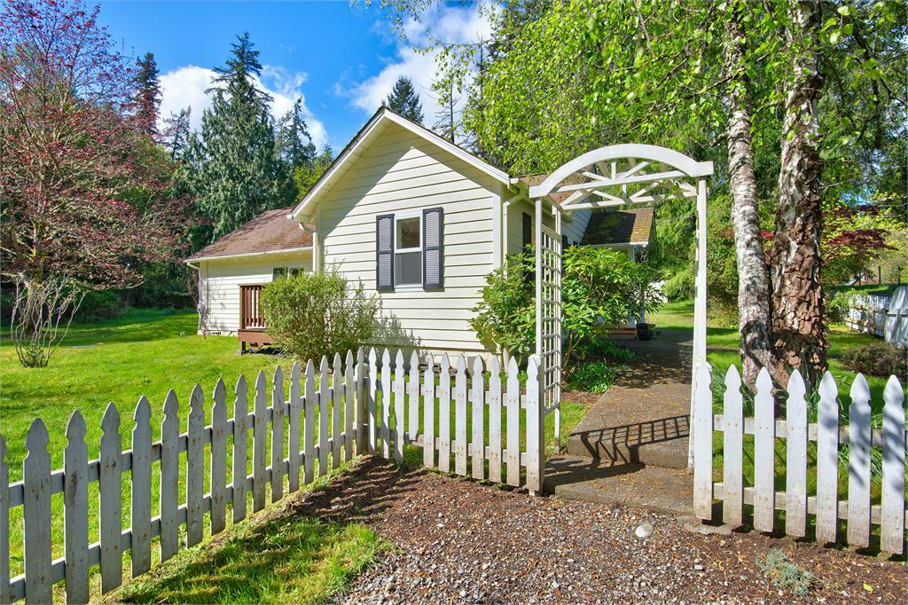 Property Photo:  2727 115th Ave NW  WA 98335 