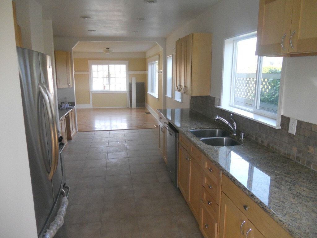 Property Photo: 3214 17 Ave S WA 98144