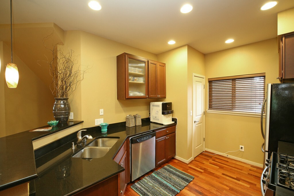 Property Photo: 4838 Pointes Dr WA 98275