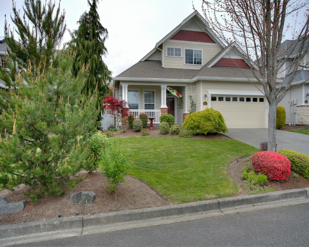 Property Photo:  4212 Fairwood Blvd NE  WA 98422 