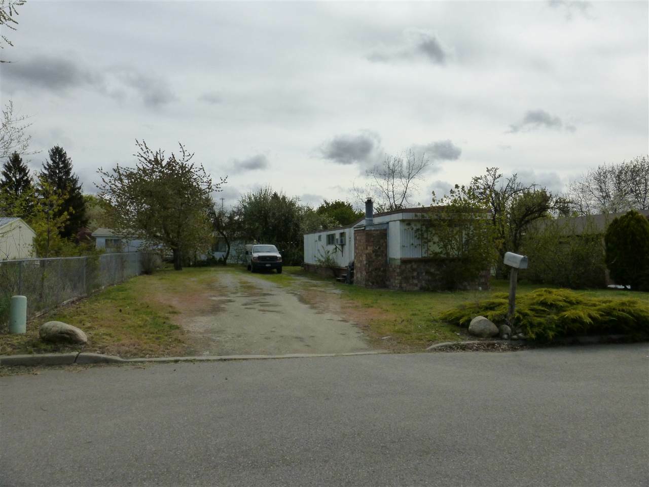 Property Photo:  2420 N Bates Rd  WA 99206 