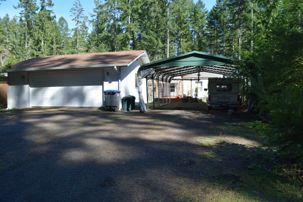 Property Photo:  870 E Mason Lake Dr E  WA 98546 