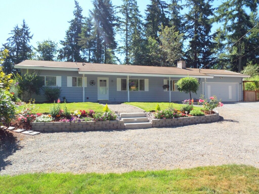 Property Photo:  15323 SE 232nd Place  WA 98042 