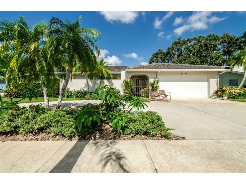 Property Photo:  11144 Hammock Drive  FL 33774 