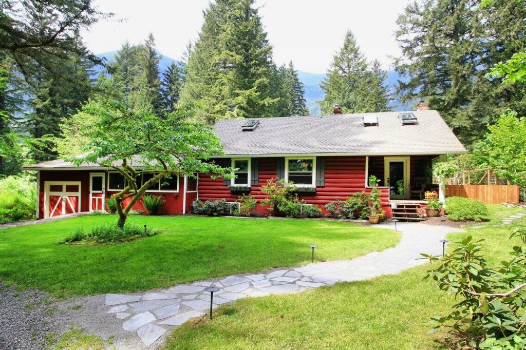 Property Photo: 46632 SE Mt Si Road WA 98045