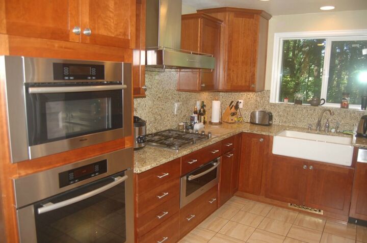 Property Photo: 1207 Sea Cliff Dr NW WA 98332