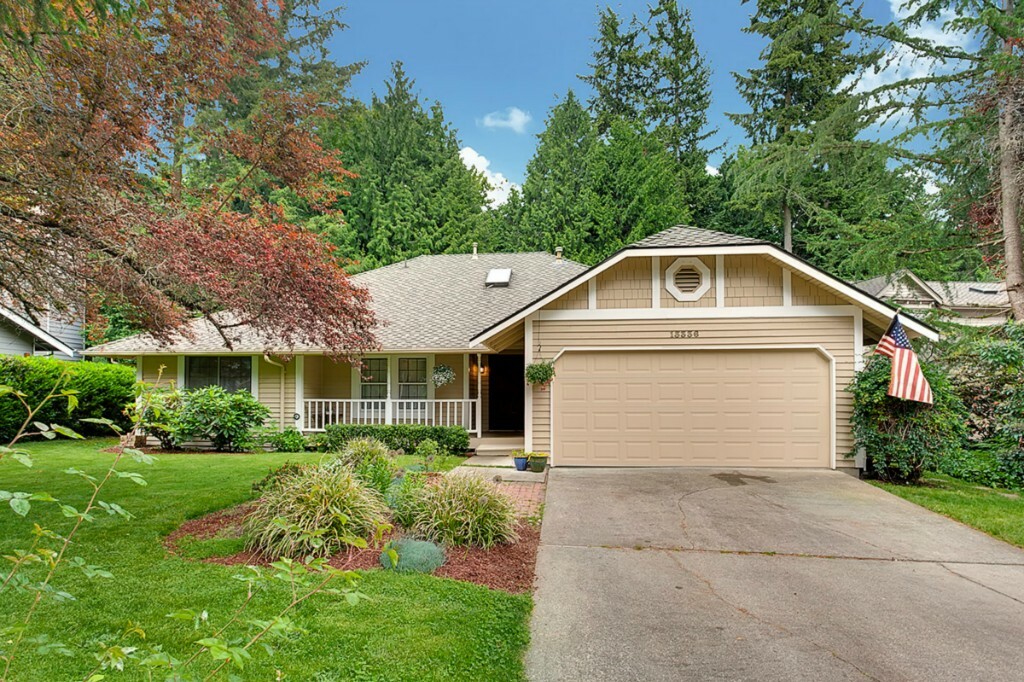 Property Photo:  13336 174th Ave NE  WA 98052 