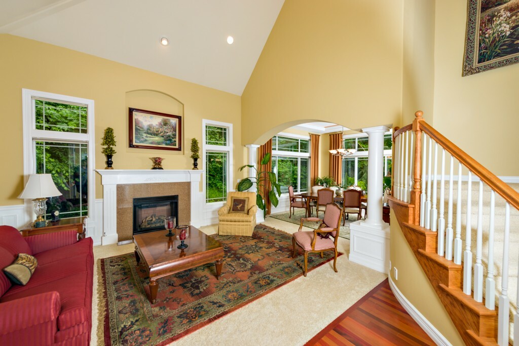 Property Photo: 10410 140th Ave E WA 98374