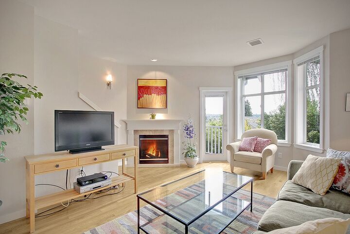 Property Photo: 3635 Wallingford Avenue N A WA 98103