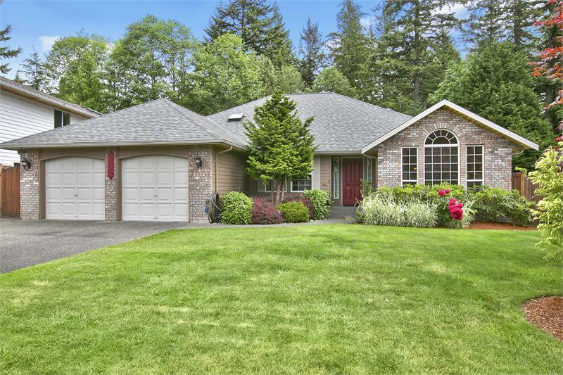 Property Photo: 11201 26th Ave SE WA 98208