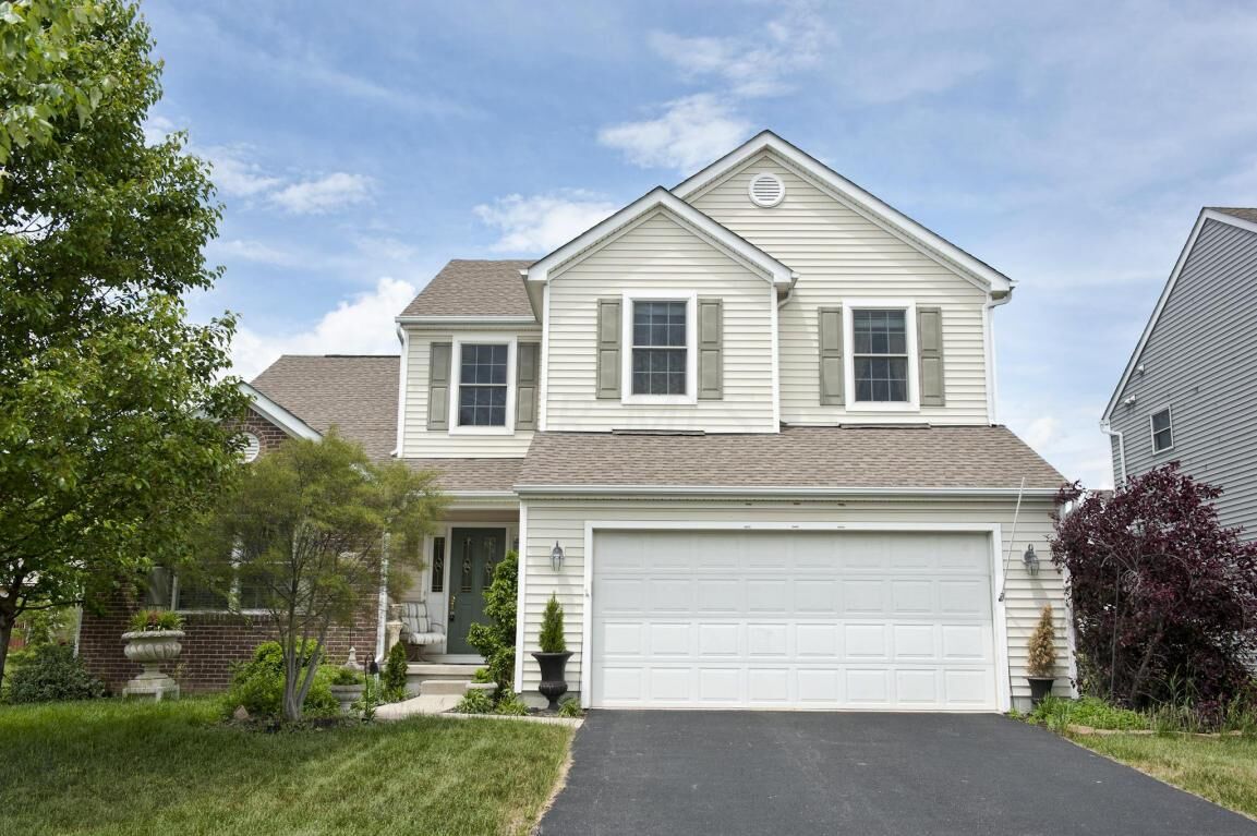 Property Photo:  674 Kentucky Circle  OH 43040 