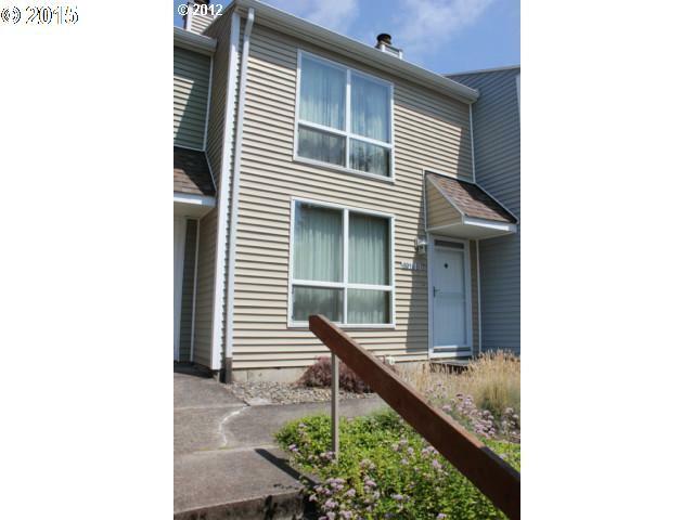 Property Photo:  6916 NE 43rd St B  WA 98661 