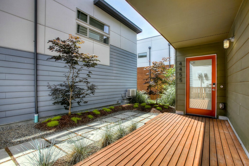 Property Photo:  4455 Renton Ave S  WA 98108 