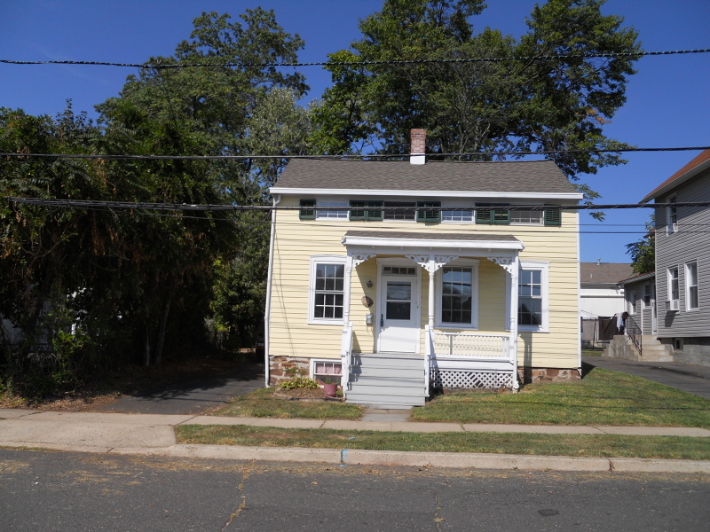 Property Photo: 13 Franklin St NJ 08876