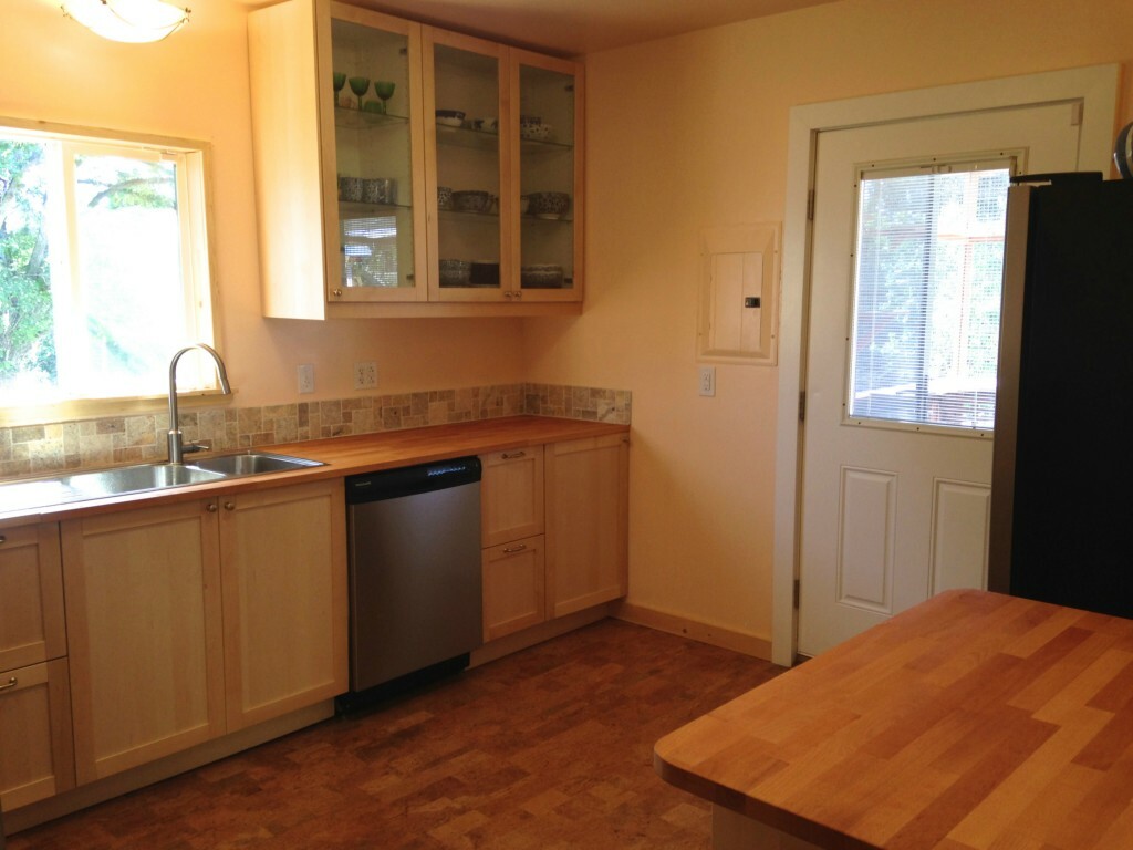 Property Photo: 3829 S Orcas St WA 98118