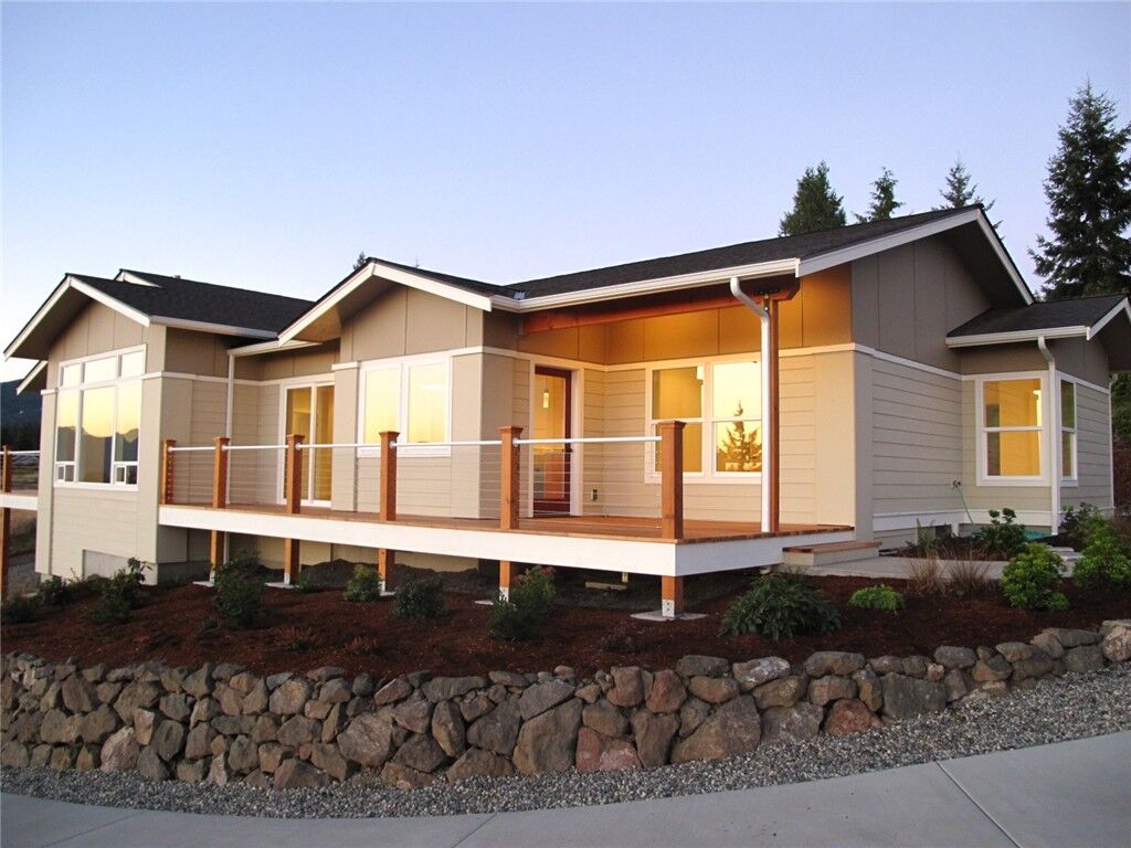 Property Photo:  691 Solana Pkwy  WA 98382 