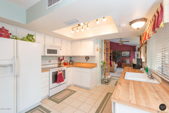 Property Photo:  2601 E Sahuaro Drive  AZ 85028 