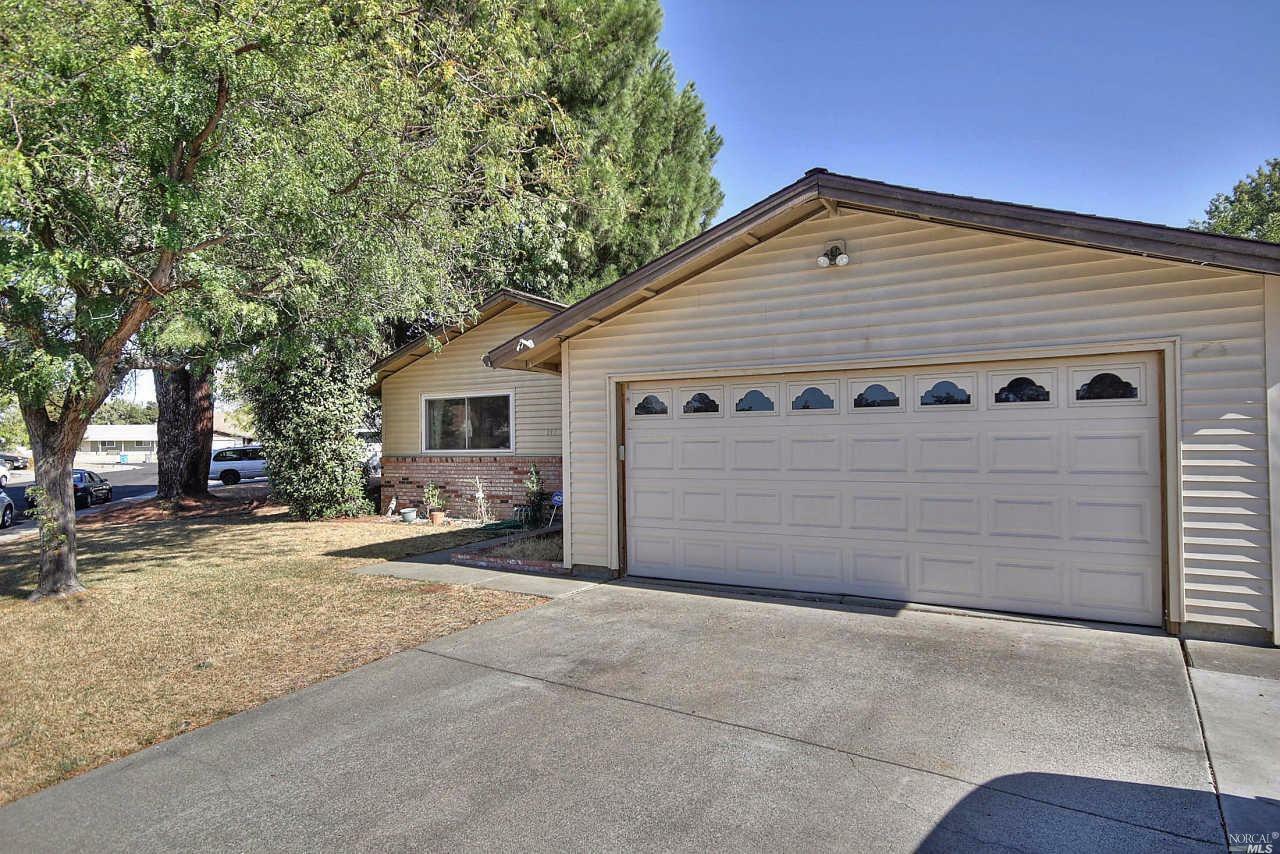 Property Photo:  147 Clark Way  CA 95687 