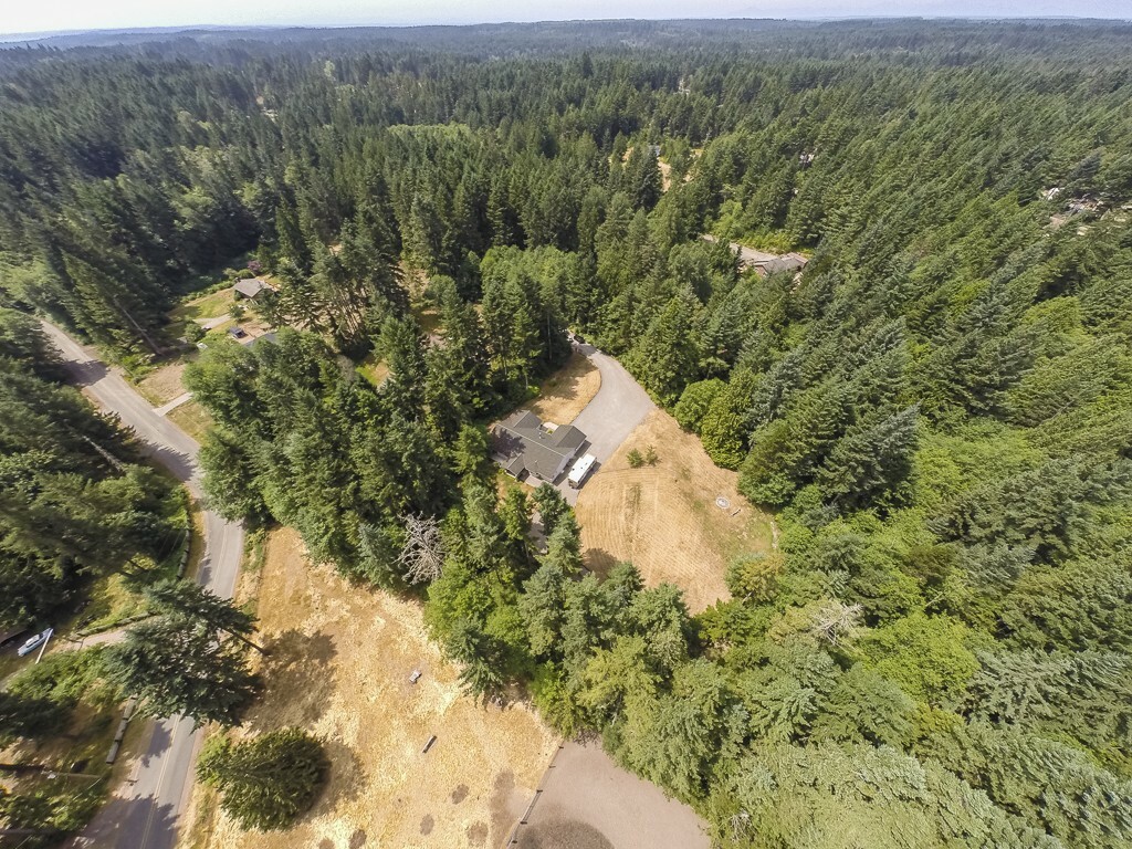 Property Photo: 13195 Glenwood Rd SW WA 98367