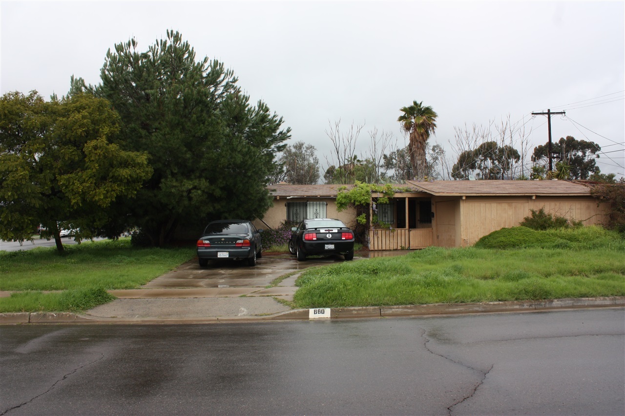 Property Photo:  660 Spokane Way  CA 92020 