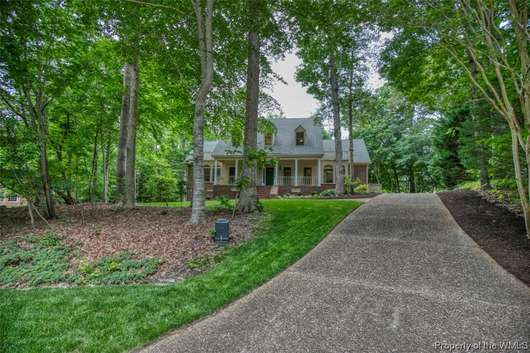 Property Photo:  104 Winged Foot  VA 23188 