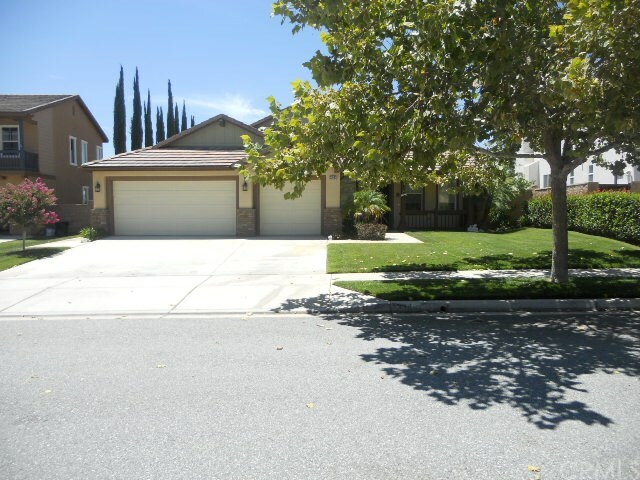 Property Photo:  33447 Somerset Road  CA 92399 