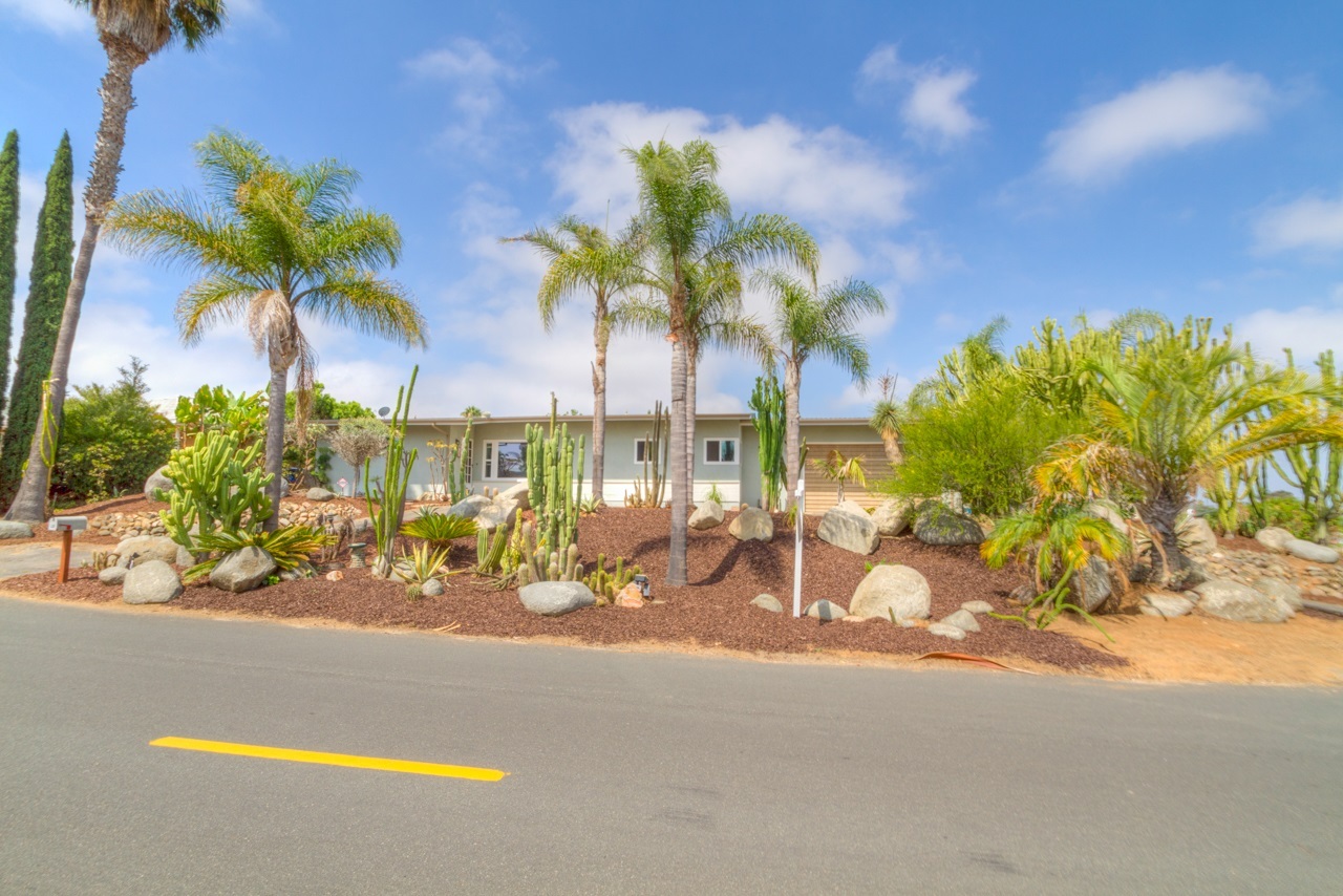 Property Photo: 501 Avalon Dr. CA 92084