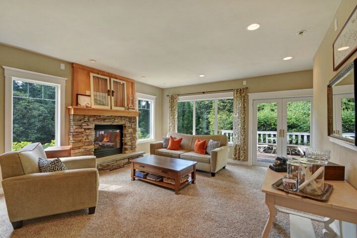 Property Photo: 13648 NE 137th St WA 98034