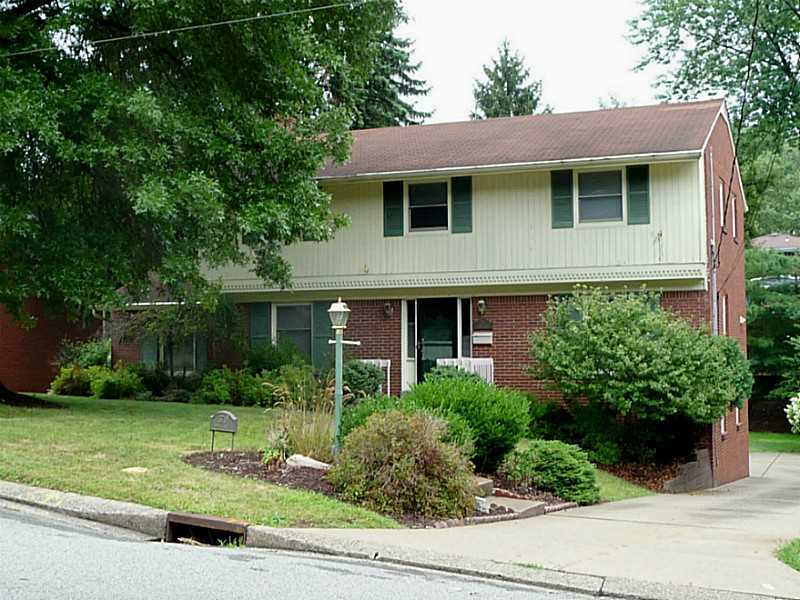 Property Photo:  371 Mowry Dr.  PA 15236 