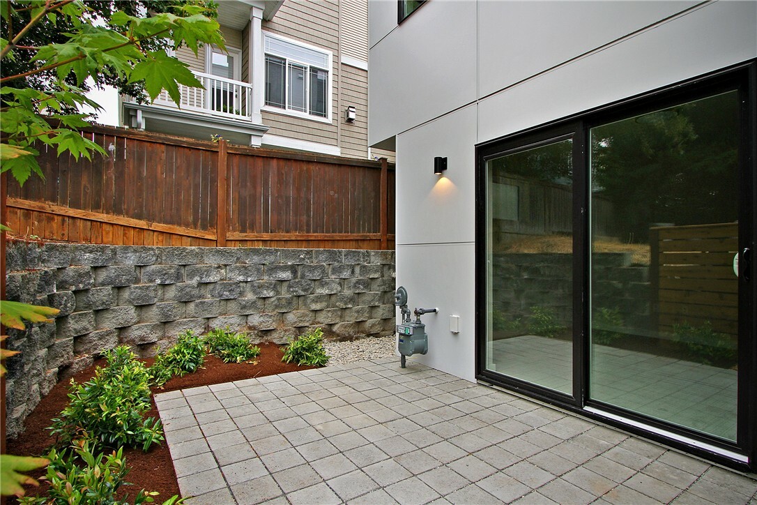 Property Photo:  6101 14th Ave NW  WA 98107 