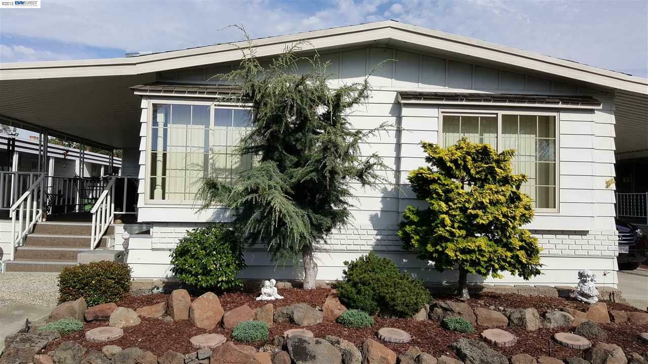 Property Photo:  29338 Middleborough Way  CA 94544 