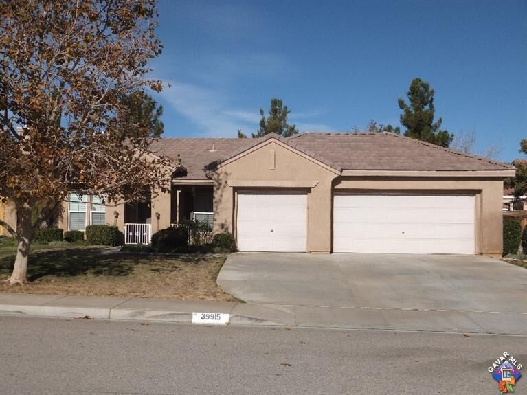 Property Photo:  39915 Penina Way  CA 93551 