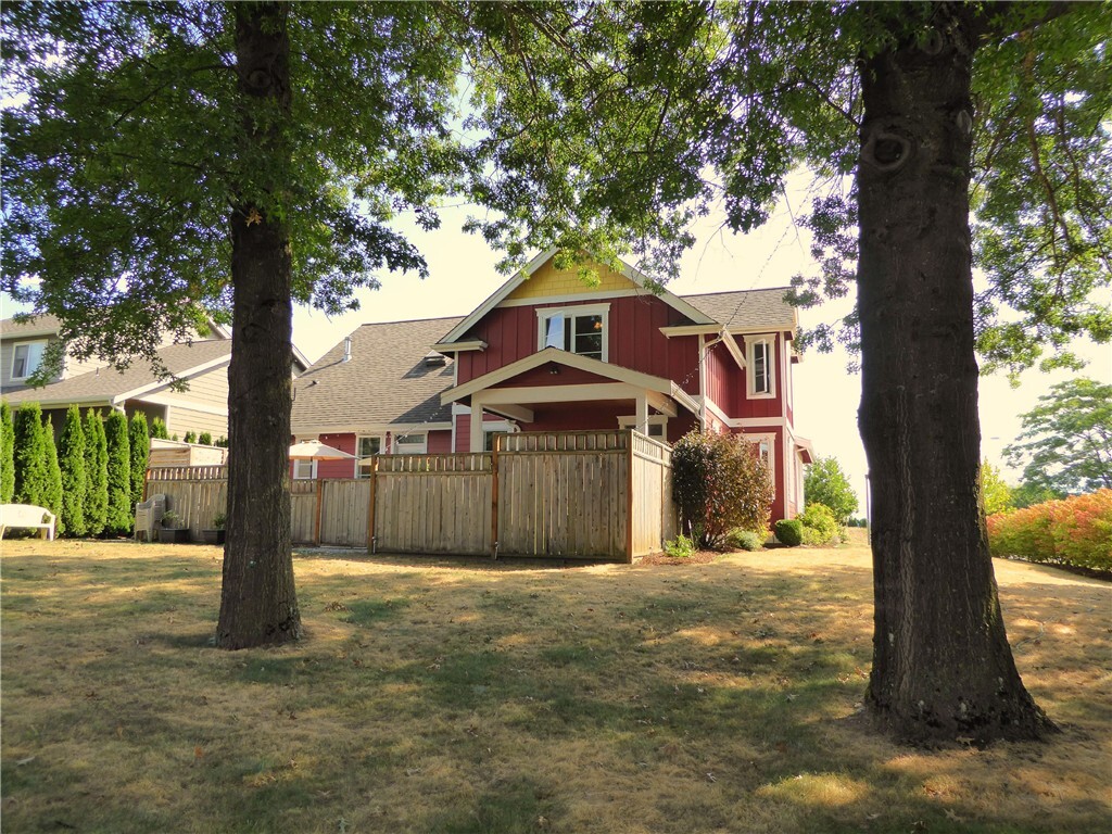 Property Photo: 1301 Lupin St WA 98264
