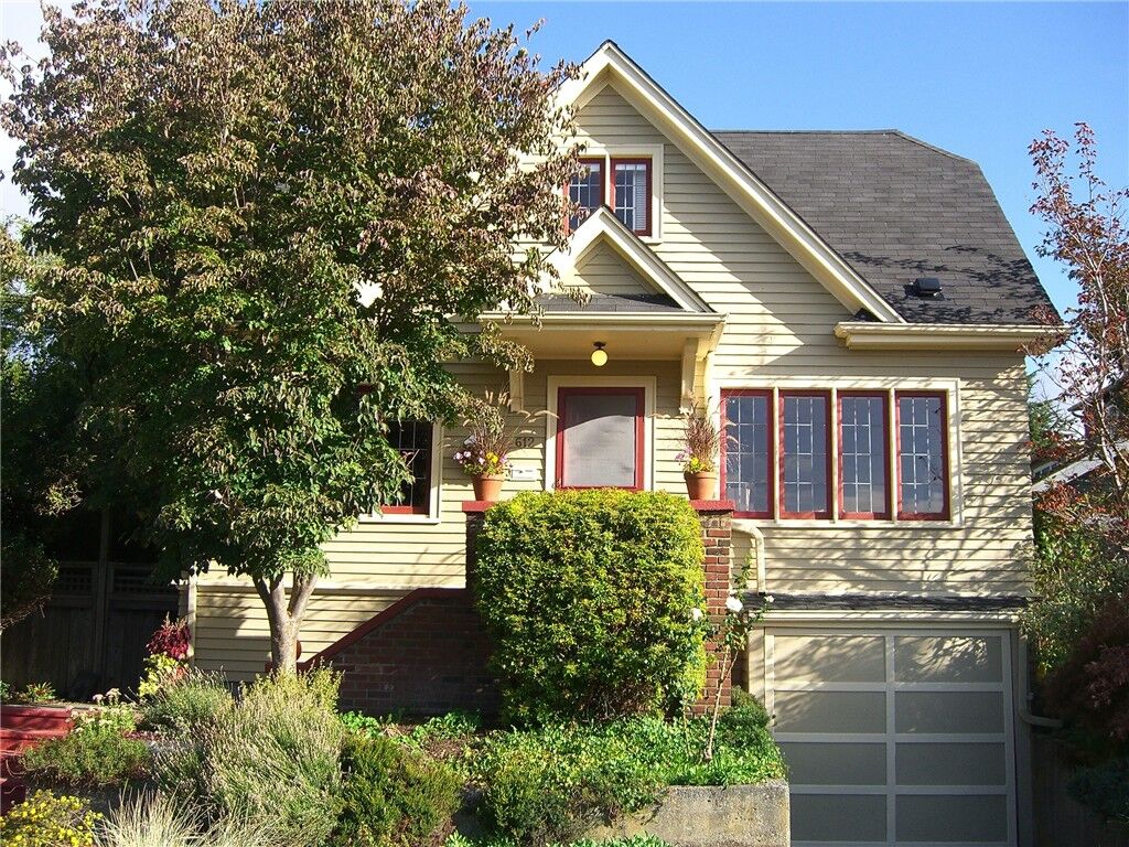 Property Photo:  612 NW 67th St  WA 98117 