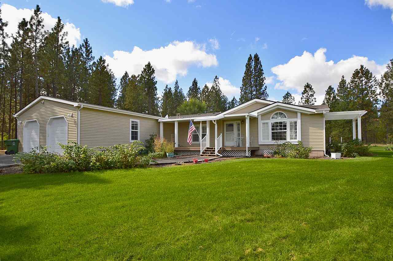 Property Photo: 7002 S Cedar Rd WA 99224