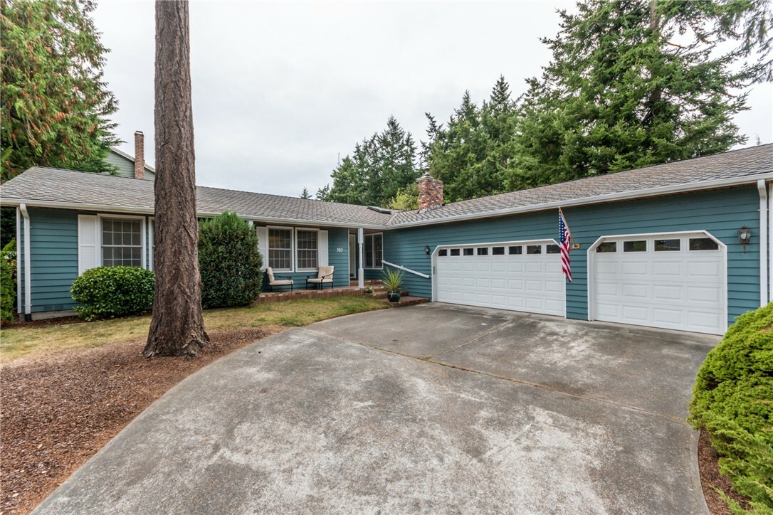 Property Photo:  383 SW Lansdale St  WA 98277 