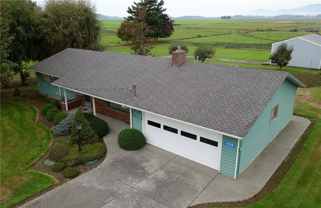 Property Photo:  17529 Peterson Rd  WA 98233 