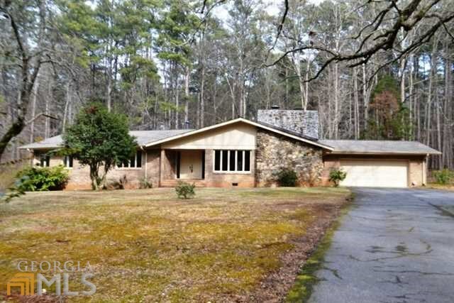 Property Photo:  100 Hardage Dr  GA 30064 