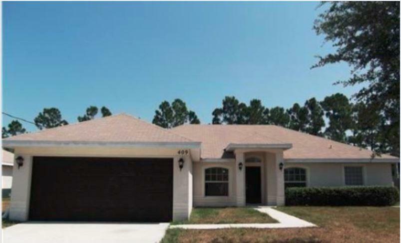 Property Photo:  409 NW Concord Drive  FL 34983 