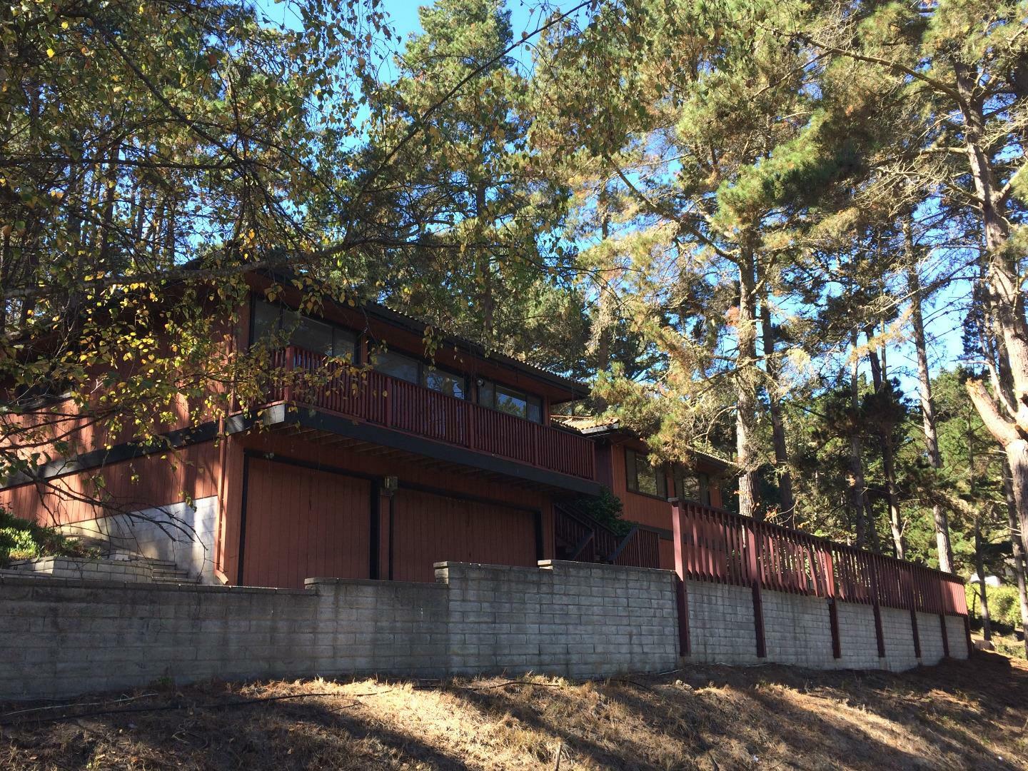 Property Photo: 1 Greenwood Way CA 93940