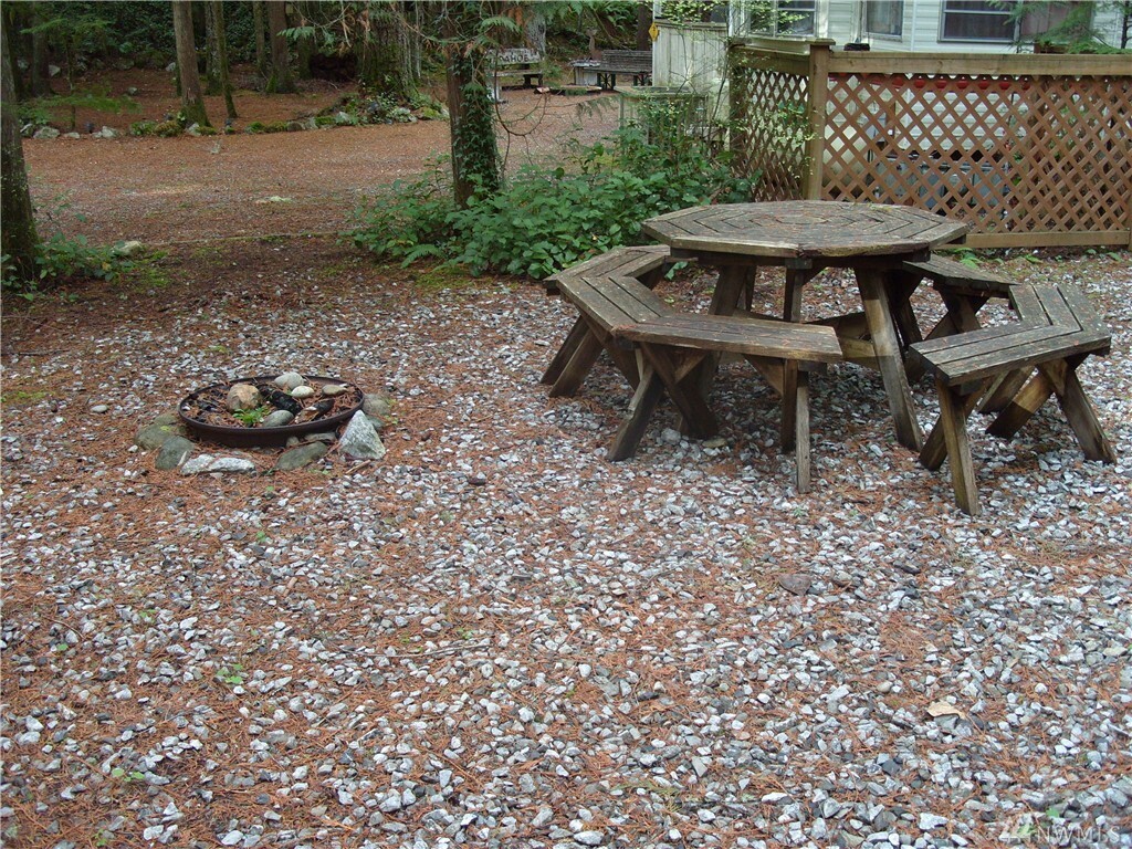 Property Photo: 302 Schinn Canyon Cir WA 98266