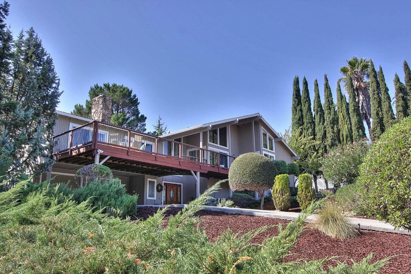 Property Photo: 17291 Lakeview Drive CA 95037