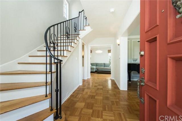 Property Photo: 1270 N Wetherly Drive CA 90069