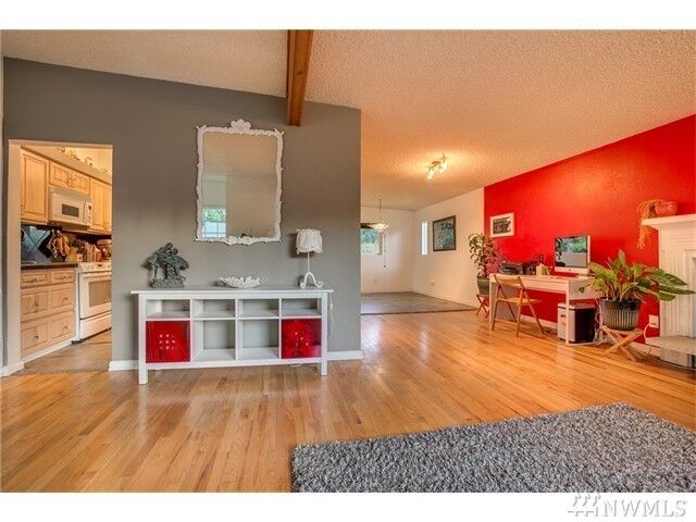 Property Photo:  1244 170th Ave NE  WA 98008 